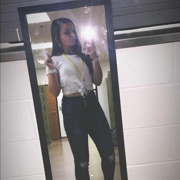 Meet your Posher, Christina - Picture 1 of 1